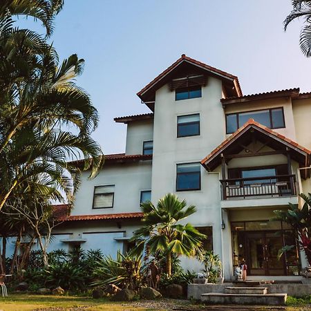 Palm Villa Guesthouse Nantou Esterno foto