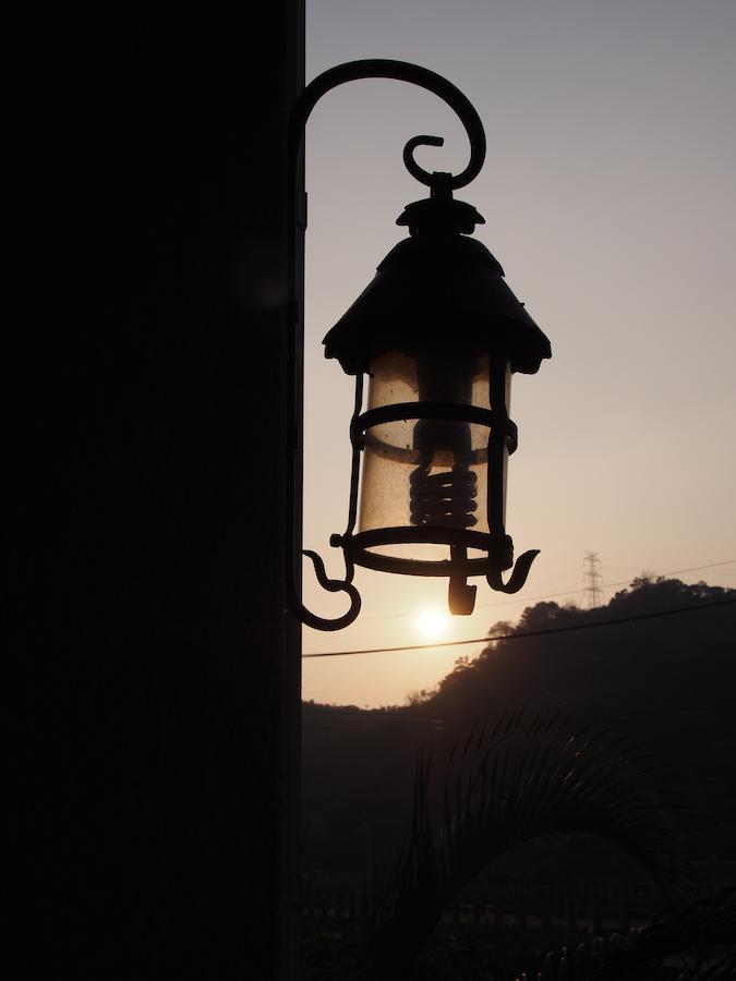 Palm Villa Guesthouse Nantou Esterno foto