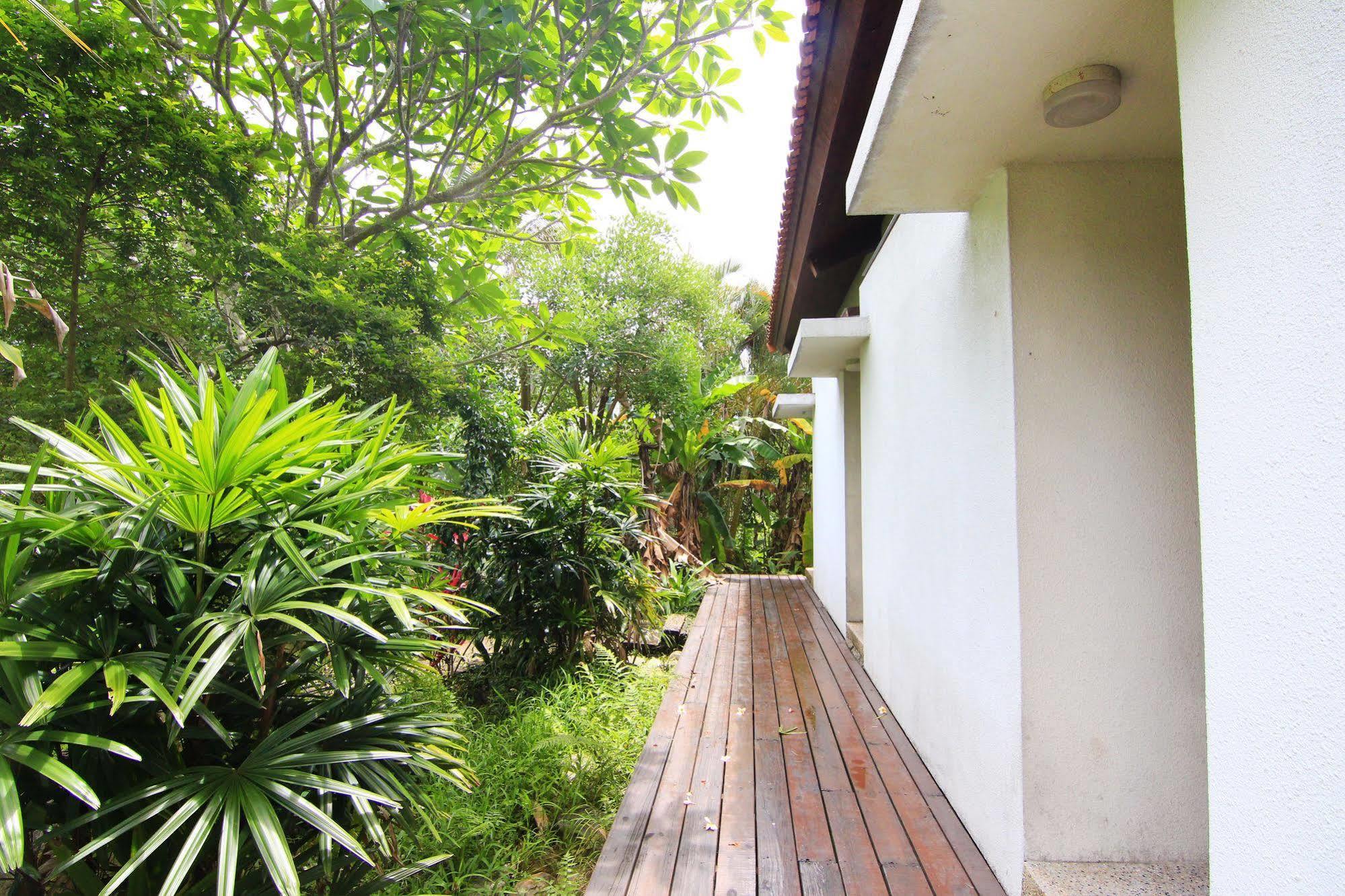 Palm Villa Guesthouse Nantou Esterno foto