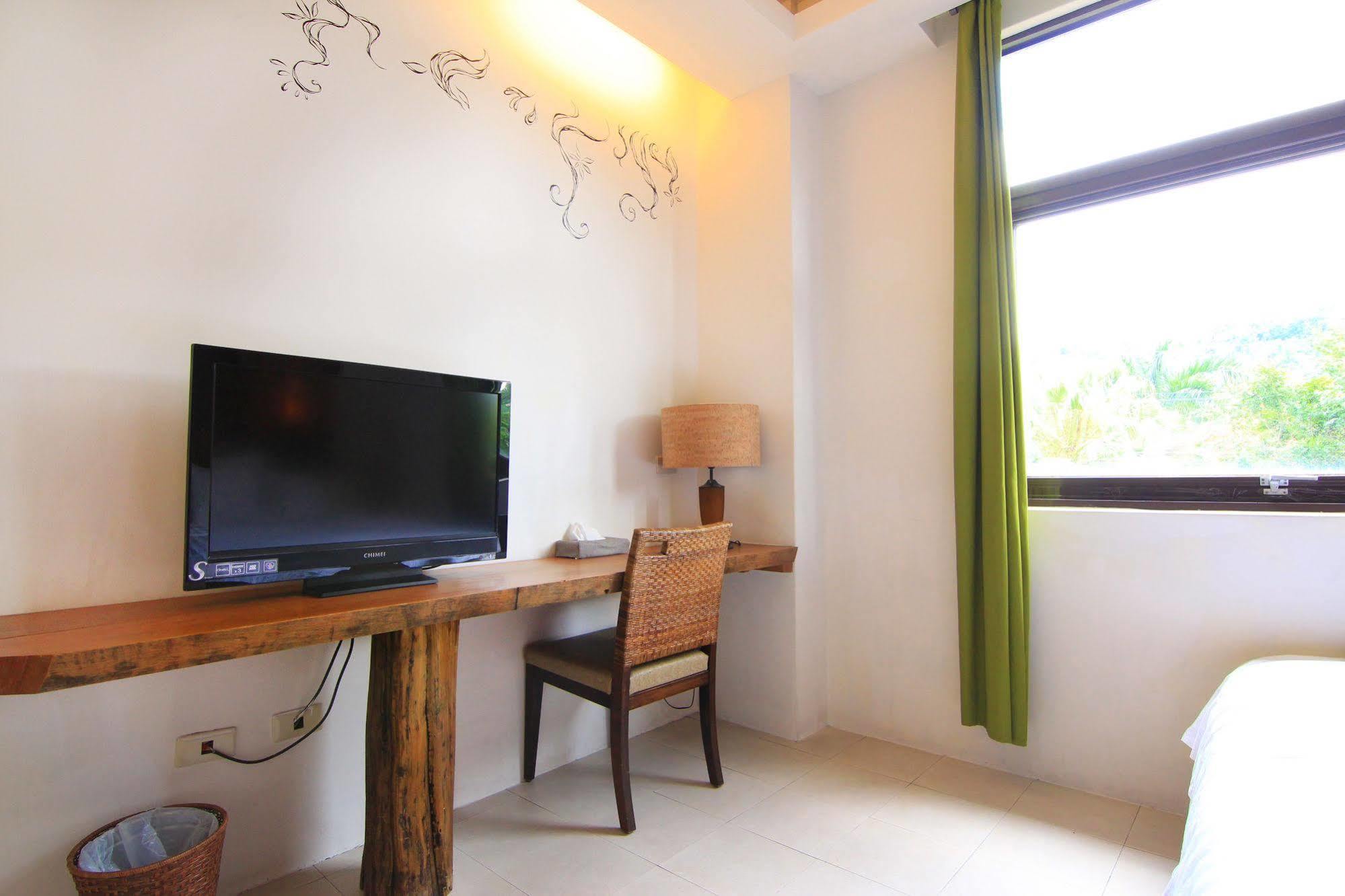 Palm Villa Guesthouse Nantou Esterno foto