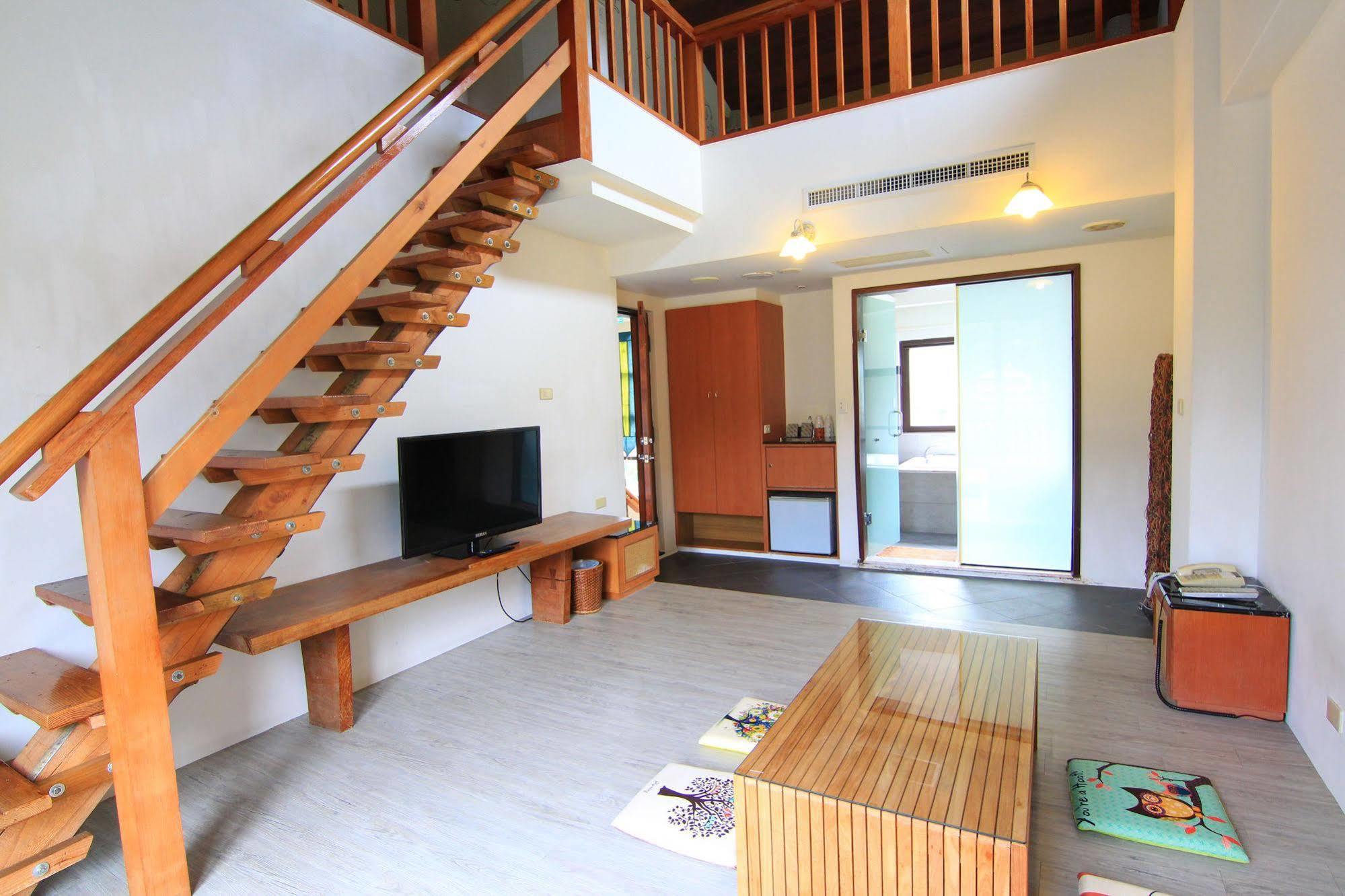 Palm Villa Guesthouse Nantou Esterno foto